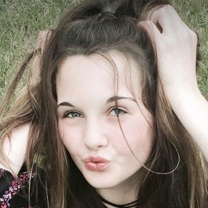 Meet your Posher, Mckenzie